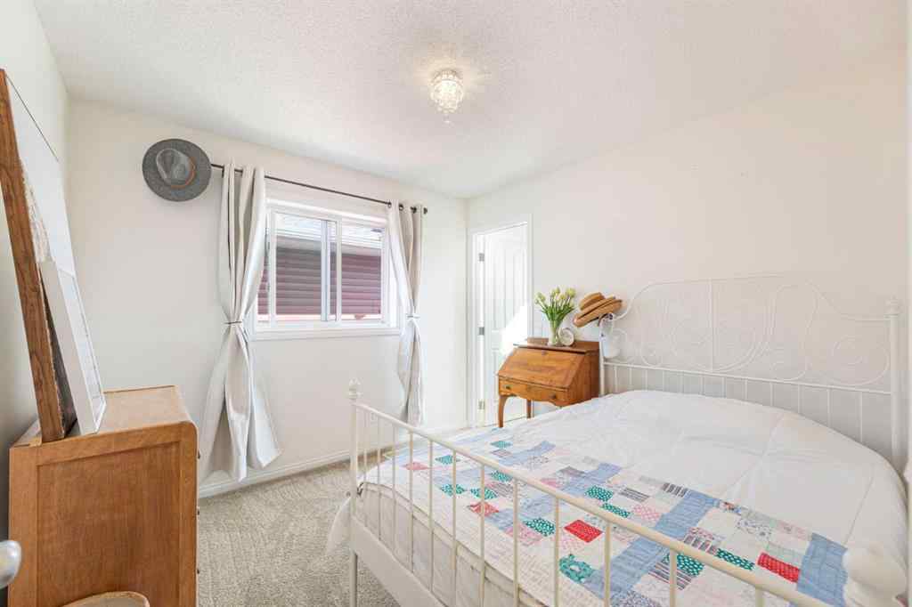 MLS® A2261599 - 204 Paint Horse Drive  in Heartland Cochrane, Residential