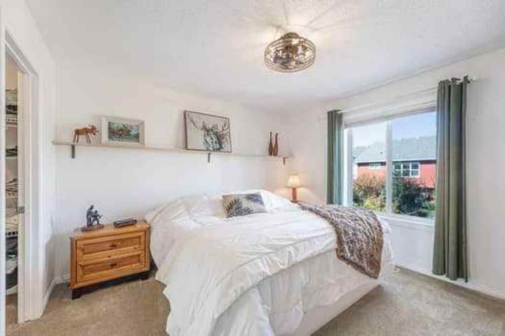 MLS® A2261599 - 204 Paint Horse Drive  in Heartland Cochrane, Residential