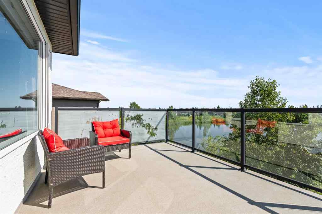 MLS® A2261600 - 518 High Park Court  in Highwood Lake High River, Residential