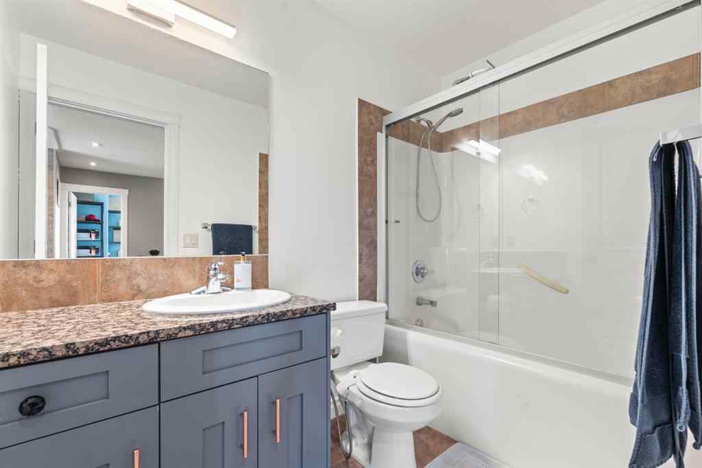 MLS® A2261600 - 518 High Park Court  in Highwood Lake High River, Residential