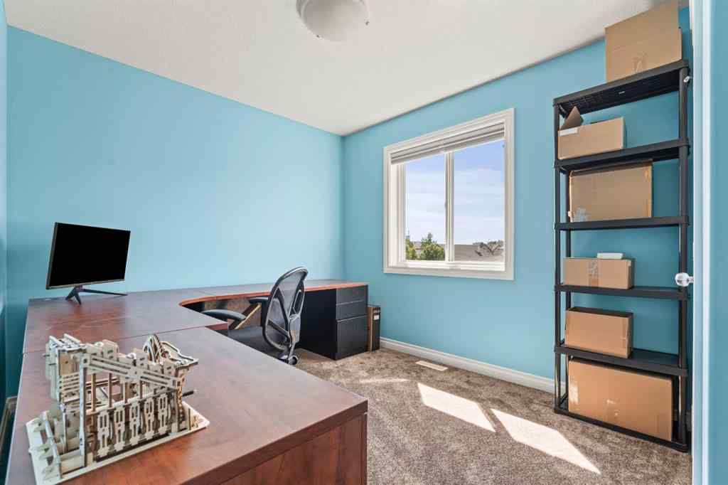 MLS® A2261600 - 518 High Park Court  in Highwood Lake High River, Residential