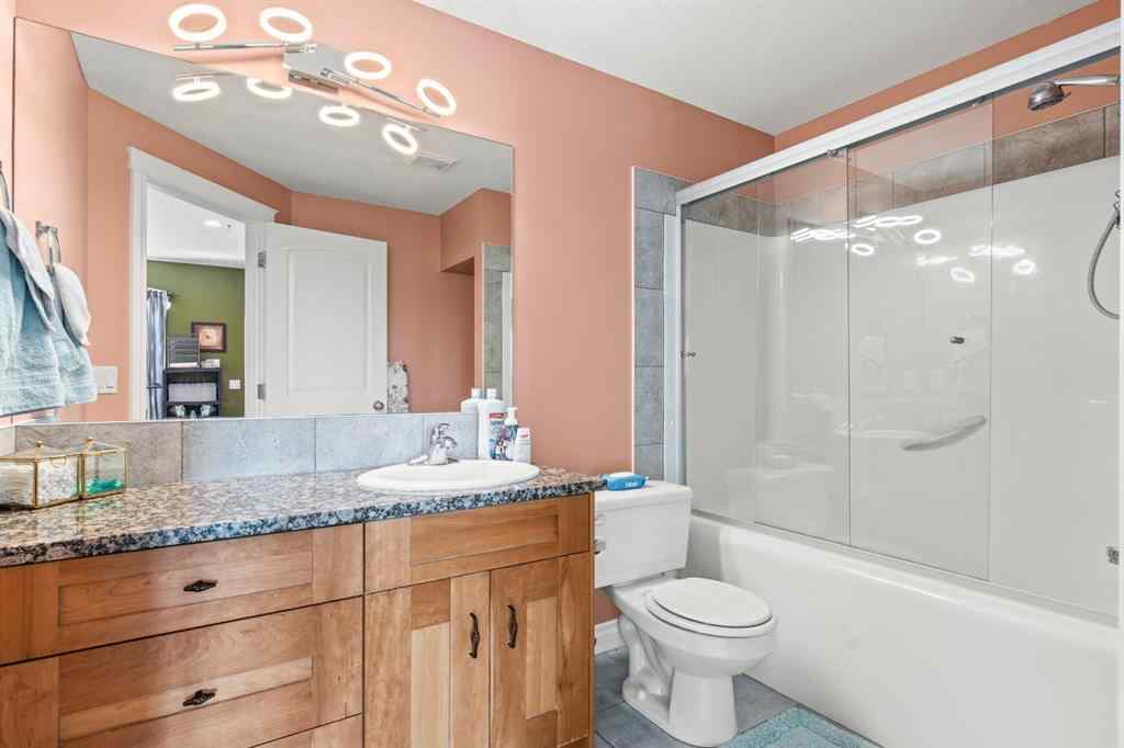 MLS® A2261600 - 518 High Park Court  in Highwood Lake High River, Residential