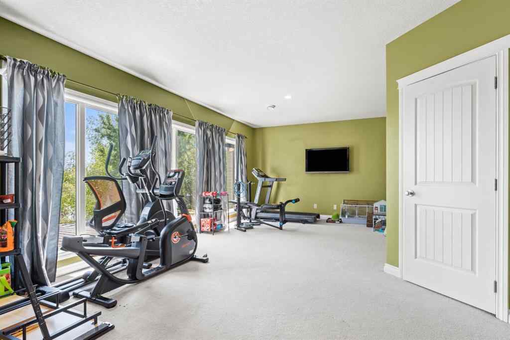 MLS® A2261600 - 518 High Park Court  in Highwood Lake High River, Residential