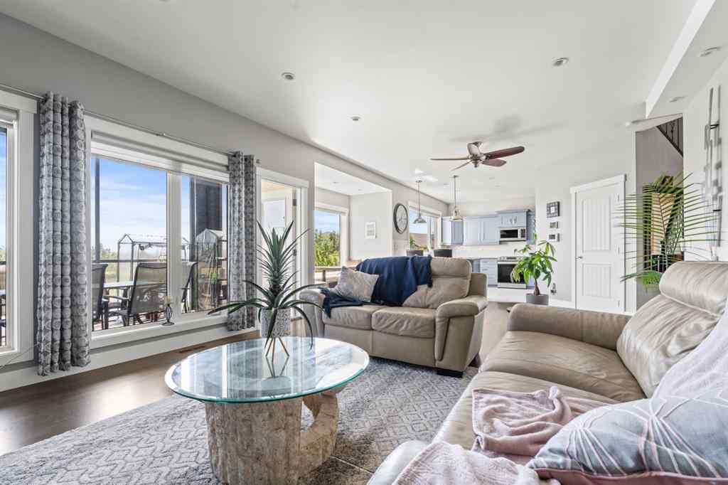 MLS® A2261600 - 518 High Park Court  in Highwood Lake High River, Residential