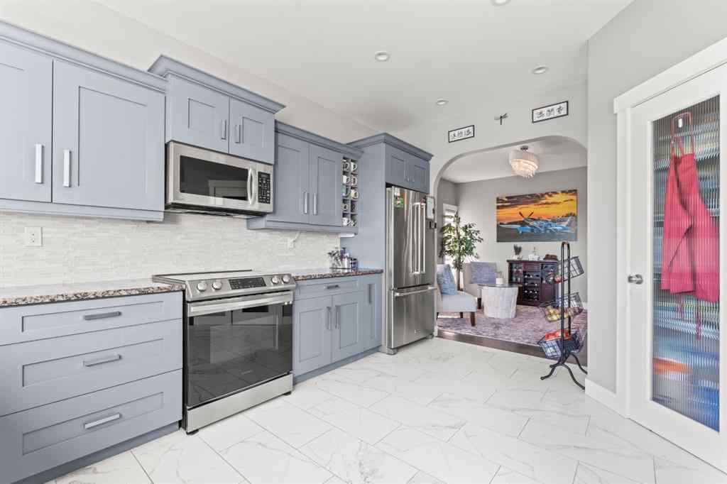 MLS® A2261600 - 518 High Park Court  in Highwood Lake High River, Residential