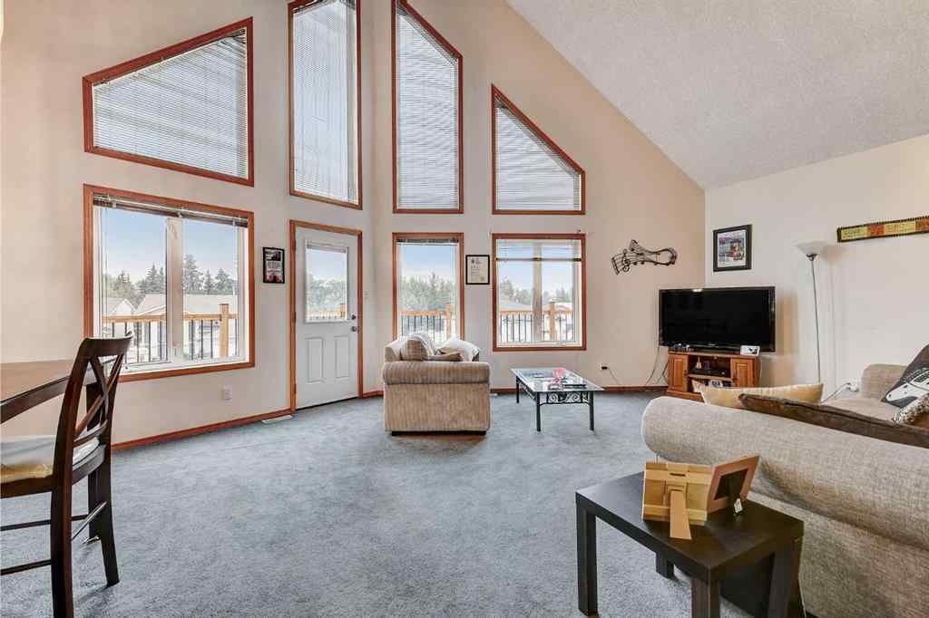 MLS® A2261602 - 10816 STERN CRES   in NONE Grande Cache, Residential