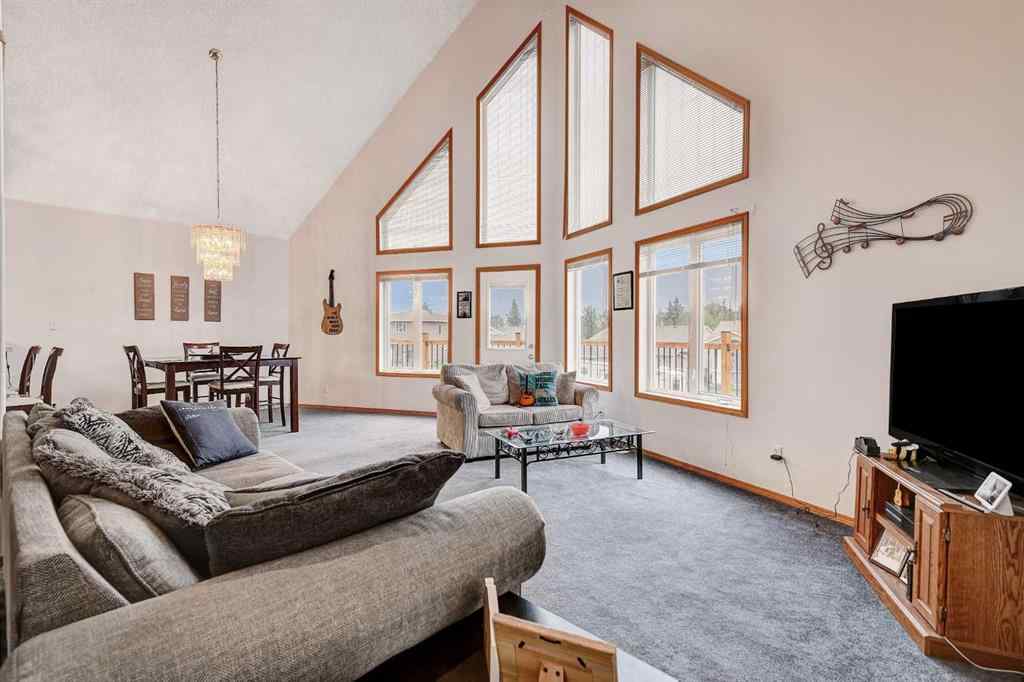 MLS® A2261602 - 10816 STERN CRES   in NONE Grande Cache, Residential