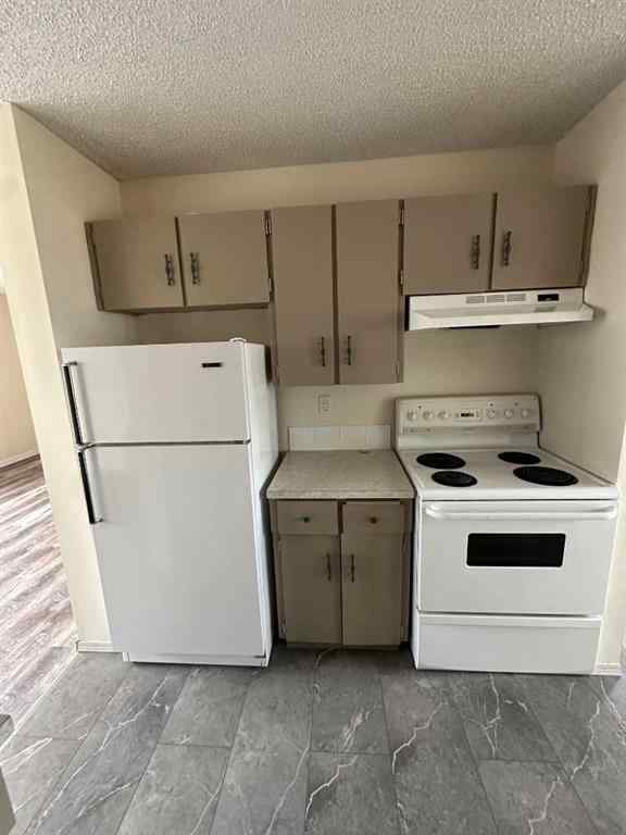 MLS® A2261605 - 27 97 Avenue  in NONE Grande Cache, Residential