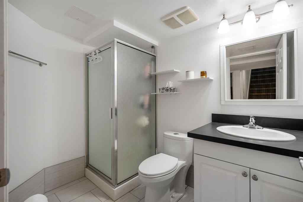 MLS® A2261610 - 11 Deerfield Circle SE in Deer Ridge Calgary, Residential