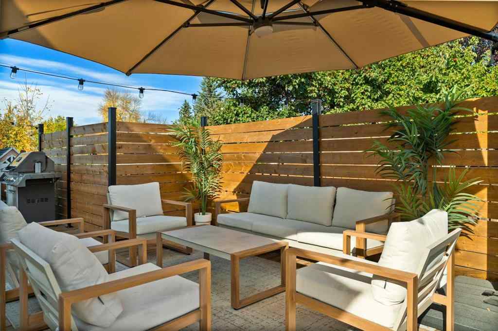 MLS® A2261610 - 11 Deerfield Circle SE in Deer Ridge Calgary, Residential