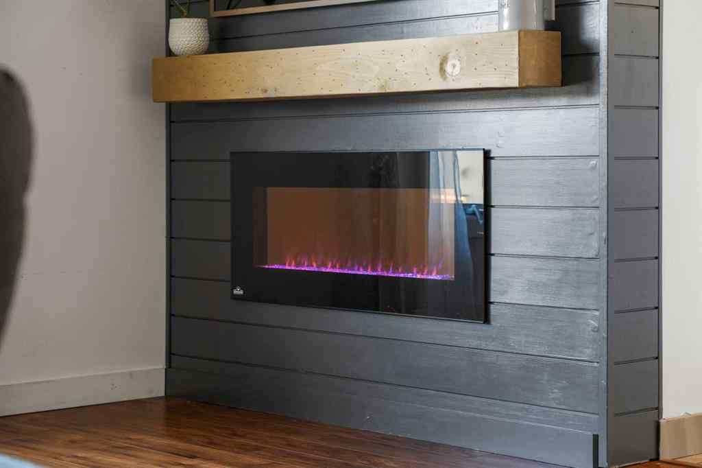 MLS® A2261610 - 11 Deerfield Circle SE in Deer Ridge Calgary, Residential