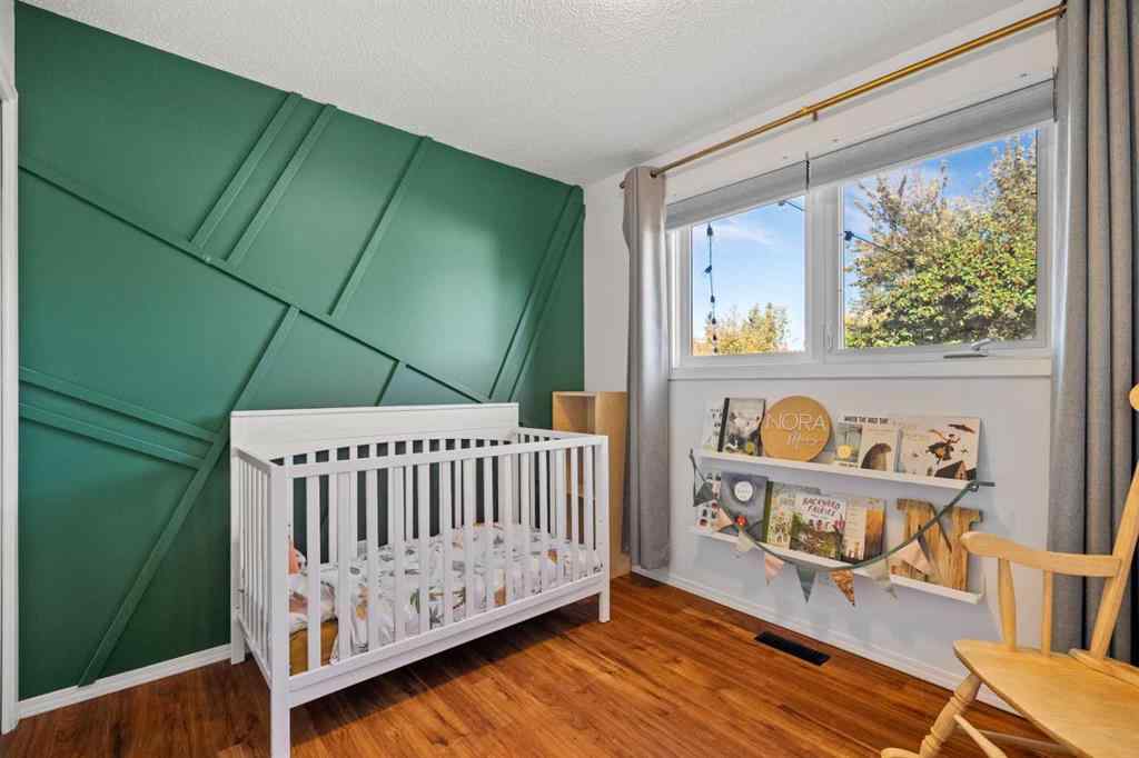 MLS® A2261610 - 11 Deerfield Circle SE in Deer Ridge Calgary, Residential