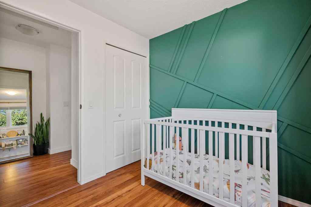 MLS® A2261610 - 11 Deerfield Circle SE in Deer Ridge Calgary, Residential