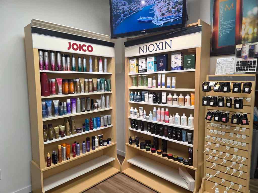 MLS® A2261613 - 1329 Shoppers Park Mall   in NONE Grande Cache, Commercial