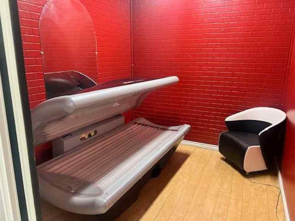 MLS® A2261613 - 1329 Shoppers Park Mall   in NONE Grande Cache, Commercial