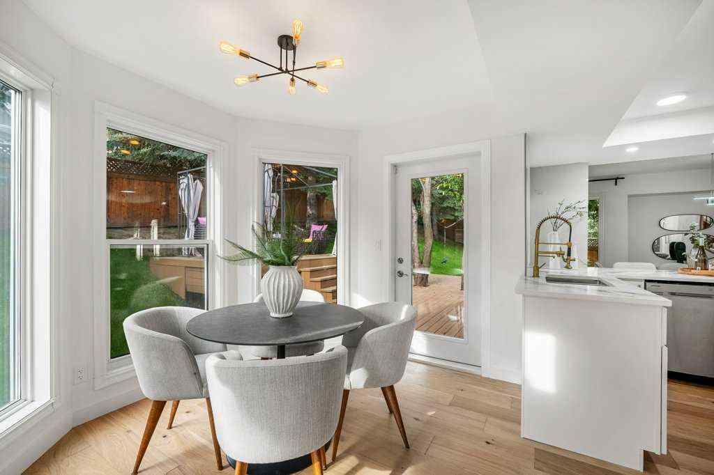 MLS® A2261614 - 113 Straddock Terrace SW in Strathcona Park Calgary, Residential