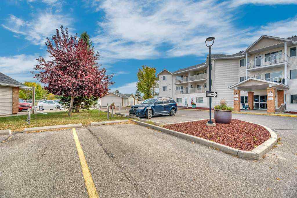 MLS® A2261617 - Unit #102 3 Parklane Way  in Downtown_Strathmore Strathmore, Residential