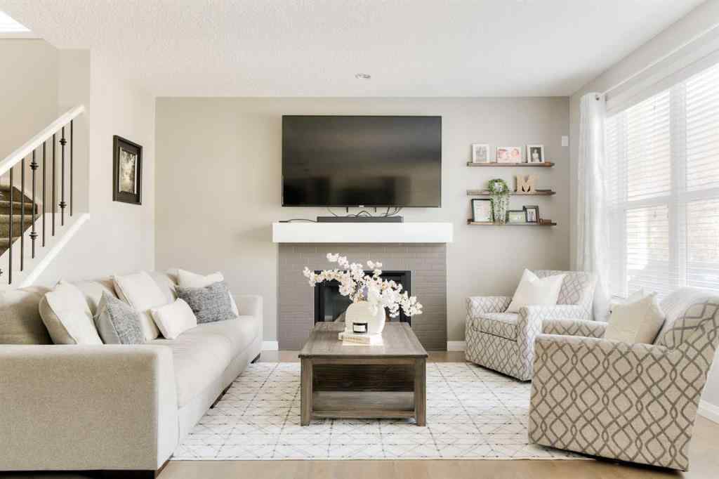 MLS® A2261620 - 49 Sunset Manor  in Sunset Ridge Cochrane, Residential