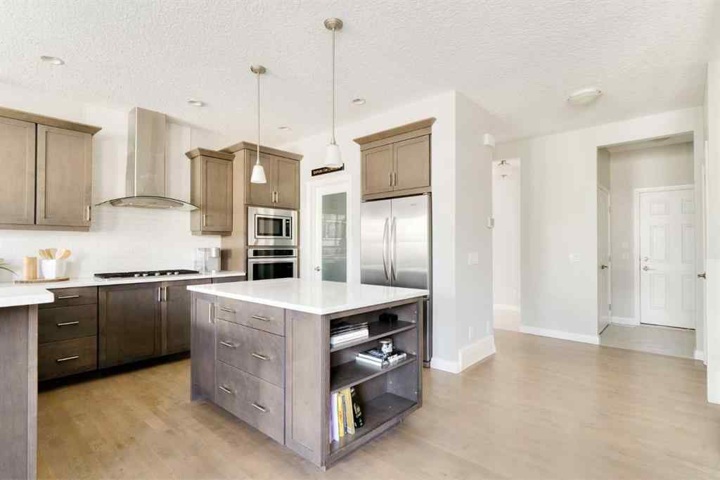 MLS® A2261620 - 49 Sunset Manor  in Sunset Ridge Cochrane, Residential