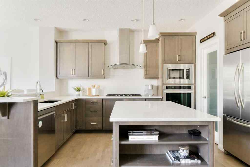 MLS® A2261620 - 49 Sunset Manor  in Sunset Ridge Cochrane, Residential