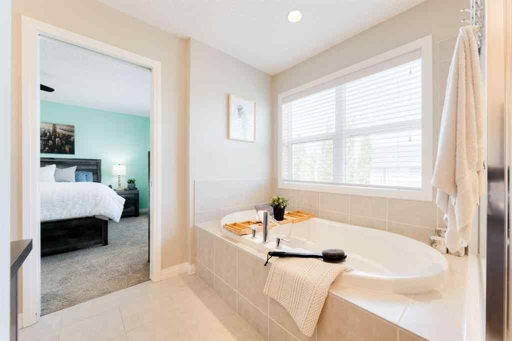 MLS® A2261620 - 49 Sunset Manor  in Sunset Ridge Cochrane, Residential