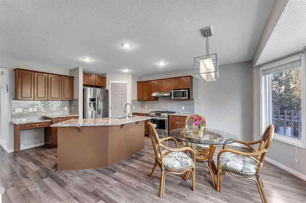 MLS® A2261621 - 22 Cimarron Crescent  in Cimarron Okotoks, Residential