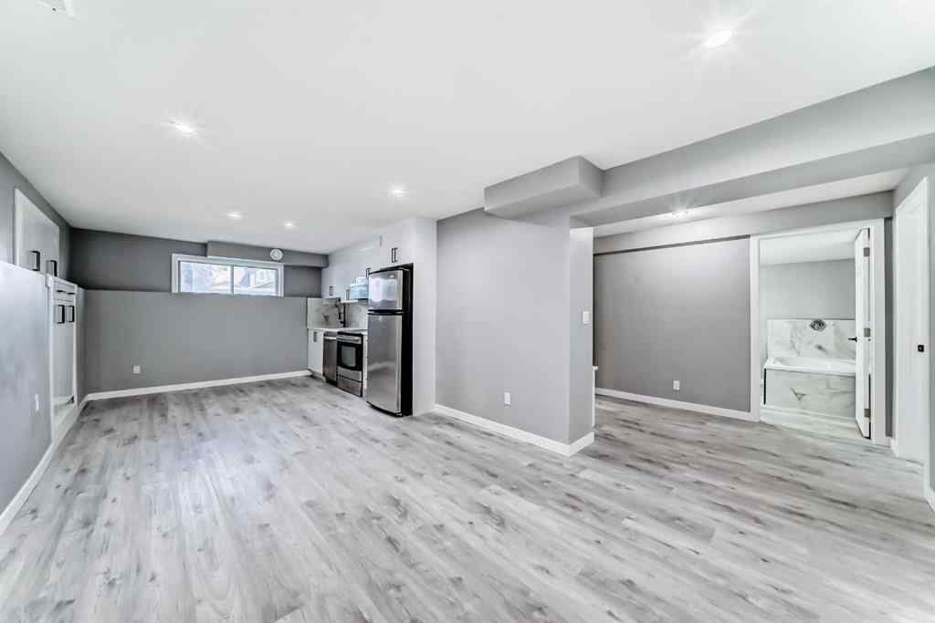 MLS® A2261623 - 77 Shawfield Way SW in Shawnessy Calgary, Residential