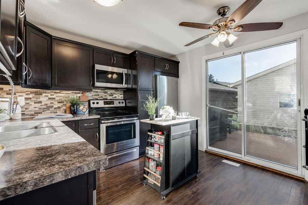 MLS® A2261626 - 292 Falton Drive NE in Falconridge Calgary, Residential