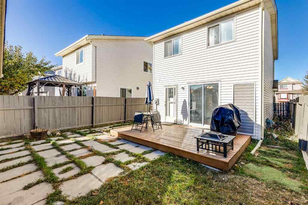 MLS® A2261626 - 292 Falton Drive NE in Falconridge Calgary, Residential