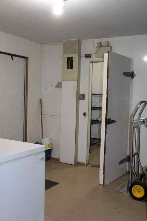 MLS® A2261629 - 114 4th Avenue SW in NONE Manning, Commercial