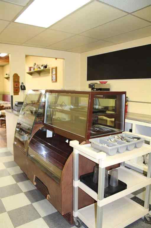 MLS® A2261629 - 114 4th Avenue SW in NONE Manning, Commercial