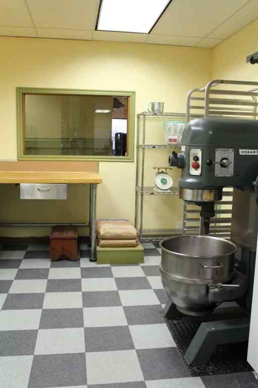 MLS® A2261629 - 114 4th Avenue SW in NONE Manning, Commercial