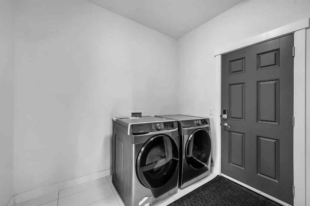 MLS® A2261633 - 233 Cranarch Common SE in Cranston Calgary, Residential