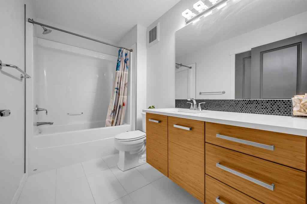 MLS® A2261633 - 233 Cranarch Common SE in Cranston Calgary, Residential