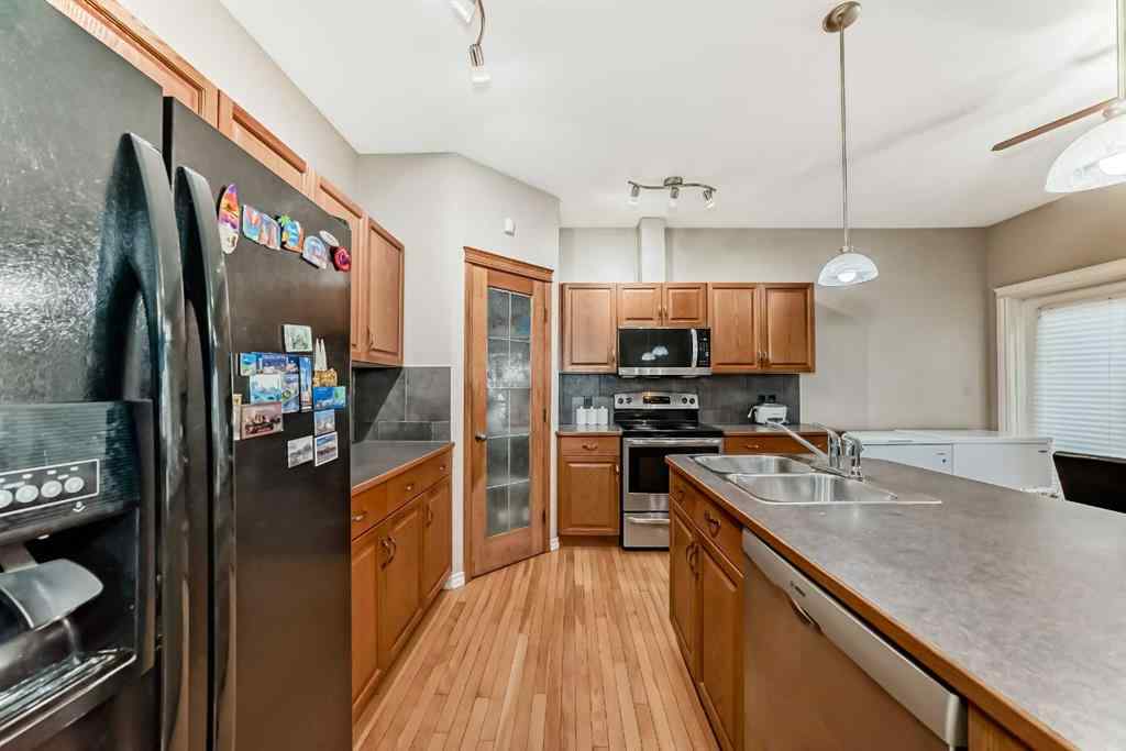 MLS® A2261634 - Unit #116 100 Coopers Common SW in Coopers Crossing Airdrie, Residential