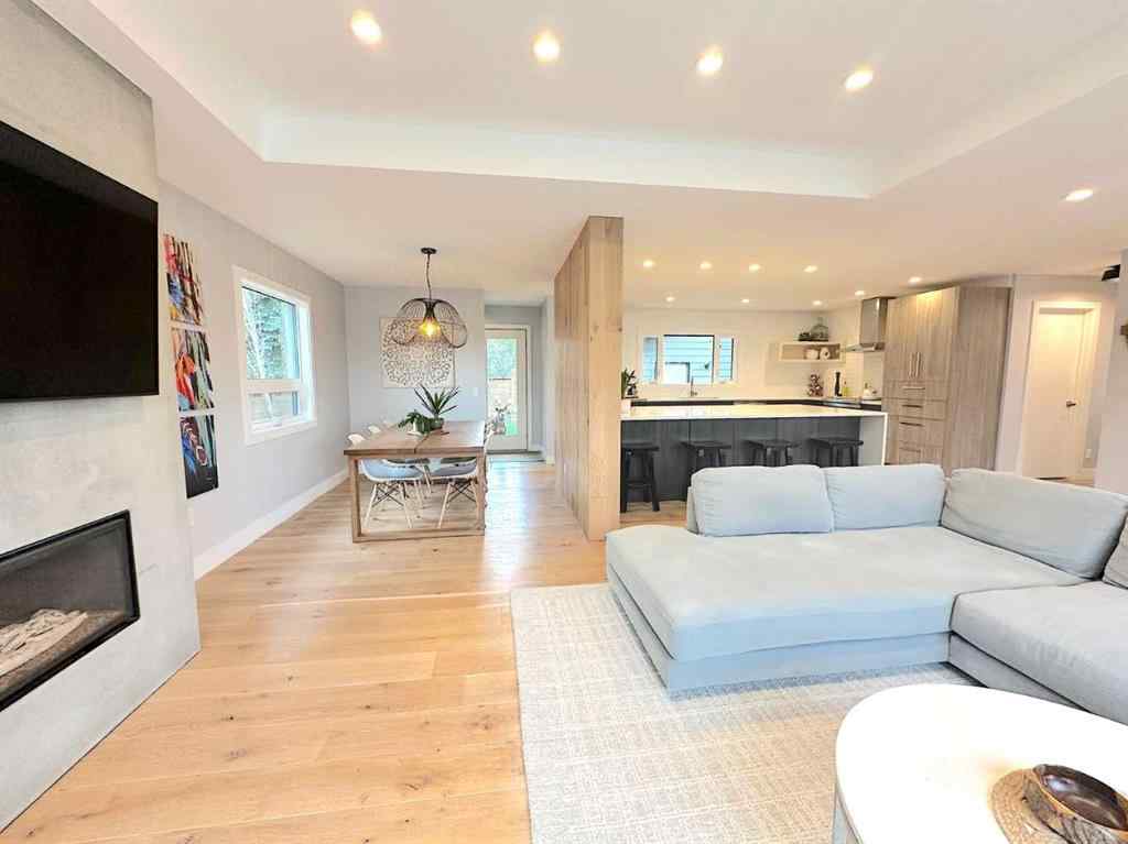 MLS® A2261636 - 139 Wildwood Drive SW in Wildwood Calgary, Residential