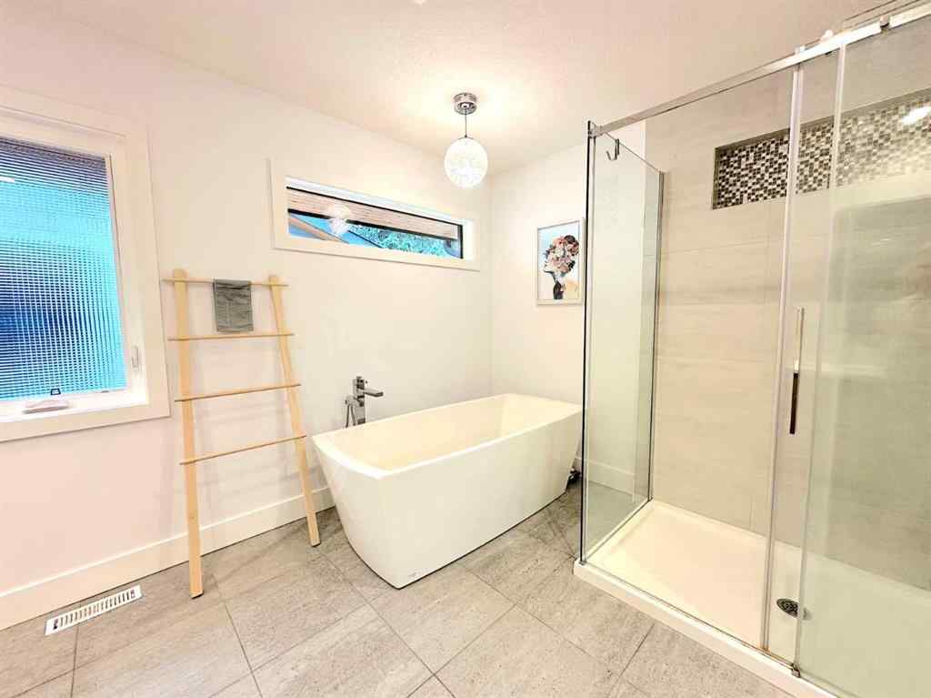 MLS® A2261636 - 139 Wildwood Drive SW in Wildwood Calgary, Residential