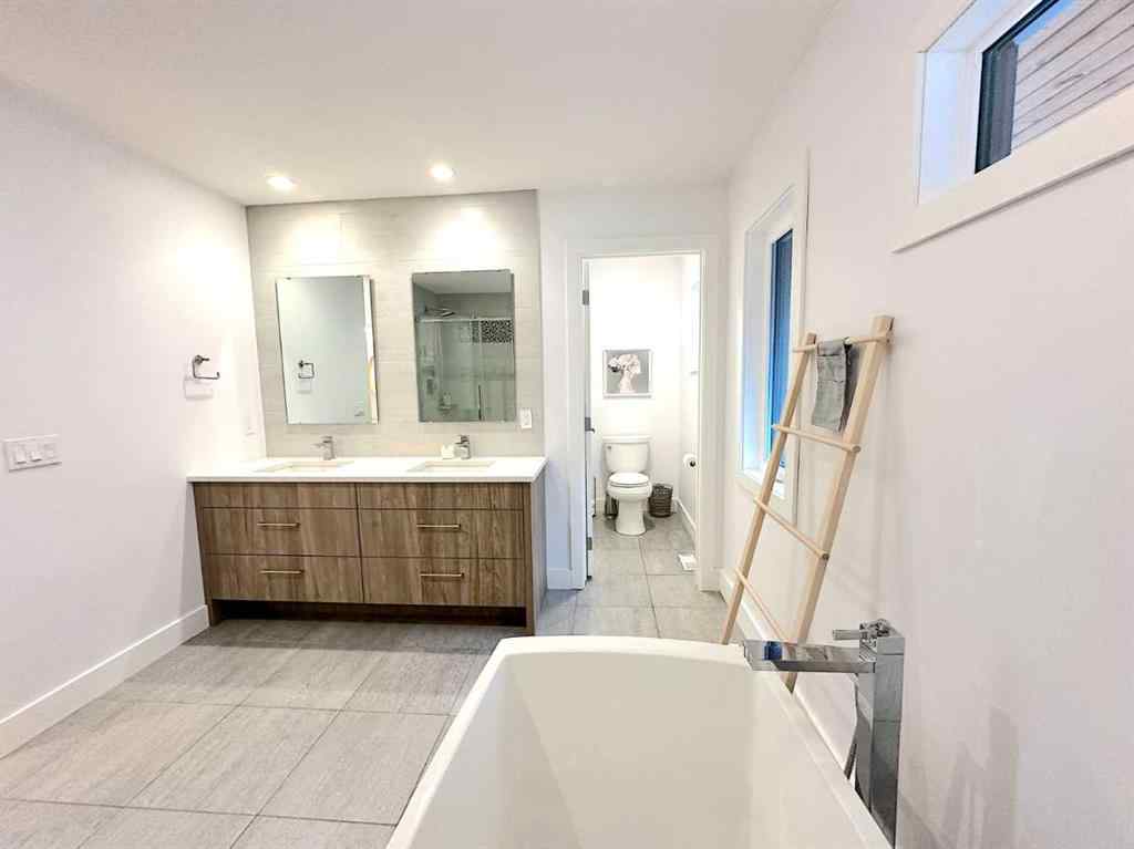 MLS® A2261636 - 139 Wildwood Drive SW in Wildwood Calgary, Residential