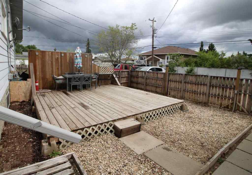 MLS&reg; # A2261638 - Unit #A & B 9507 104 Avenue  in Hillside Grande Prairie, Residential Open Houses