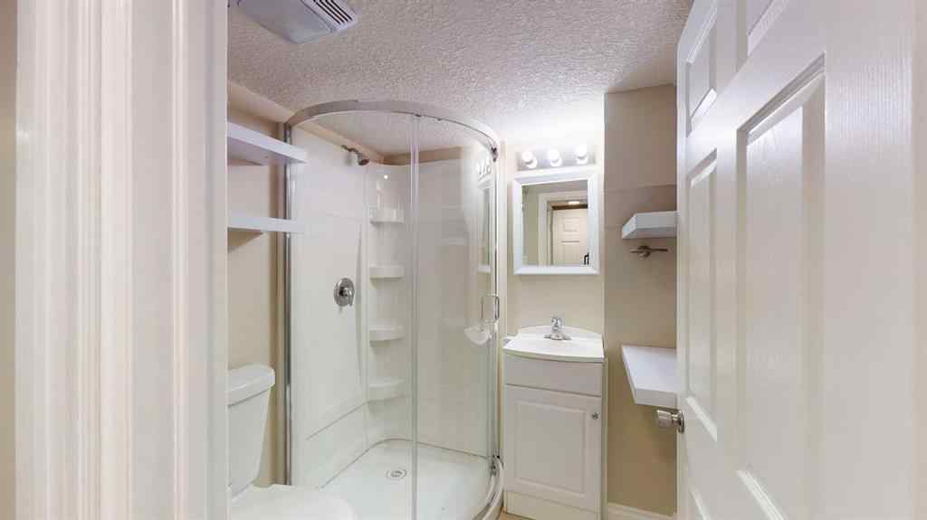 MLS&reg; # A2261638 - Unit #A & B 9507 104 Avenue  in Hillside Grande Prairie, Residential Open Houses