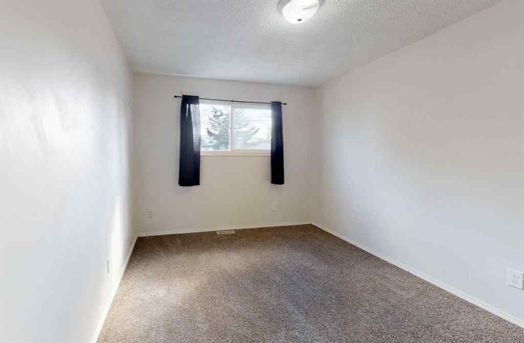 MLS&reg; # A2261638 - Unit #A & B 9507 104 Avenue  in Hillside Grande Prairie, Residential Open Houses