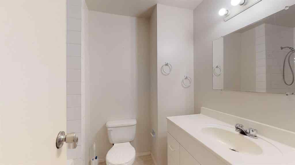 MLS&reg; # A2261638 - Unit #A & B 9507 104 Avenue  in Hillside Grande Prairie, Residential Open Houses