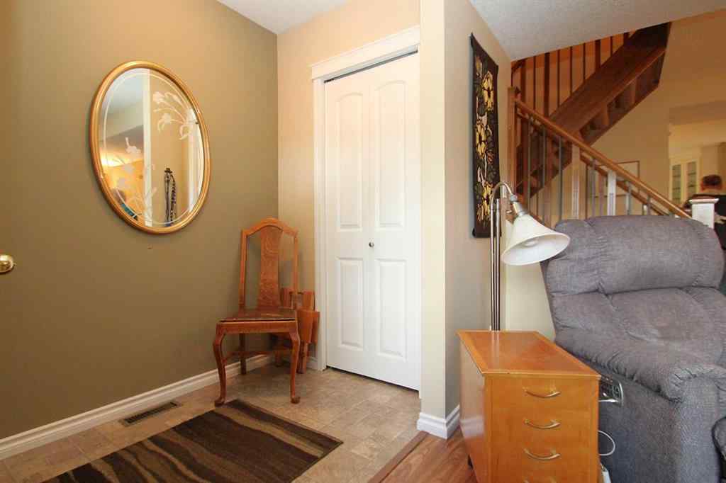 MLS® A2261639 - 4313 46A Avenue  in Parkvale Red Deer, Residential