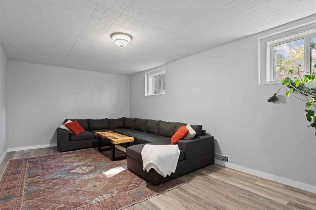 MLS® A2261641 - 228 Lynnwood Drive SE in Ogden Calgary, Residential