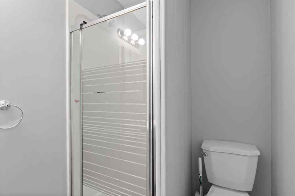 MLS® A2261641 - 228 Lynnwood Drive SE in Ogden Calgary, Residential