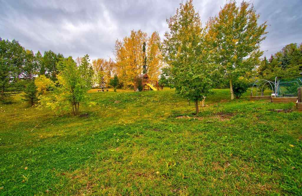 MLS® A2261642 - 104 Hill Spring Meadows  in Big Hill Springs Est Rural Rocky View County, Residential