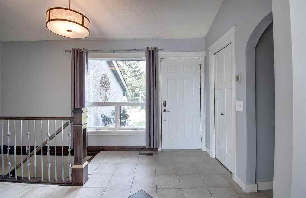 MLS® A2261642 - 104 Hill Spring Meadows  in Big Hill Springs Est Rural Rocky View County, Residential