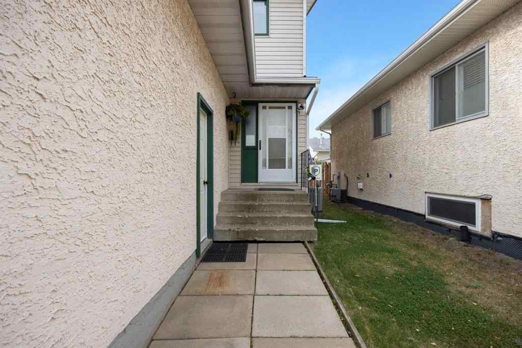 MLS® A2261646 - 160 Beaton Place  in Timberlea Fort McMurray, Residential