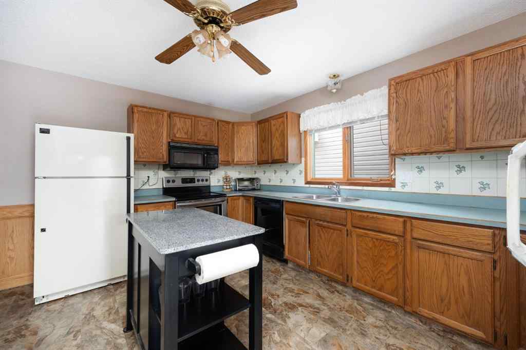 MLS® A2261646 - 160 Beaton Place  in Timberlea Fort McMurray, Residential