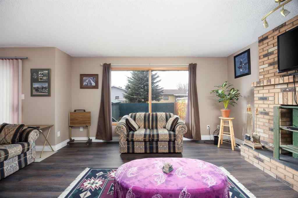 MLS® A2261646 - 160 Beaton Place  in Timberlea Fort McMurray, Residential